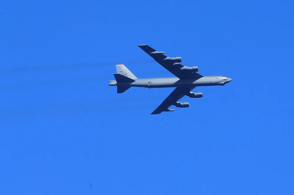 美軍中東部署B-52轟炸機　國務卿突訪伊拉克圍堵伊朗