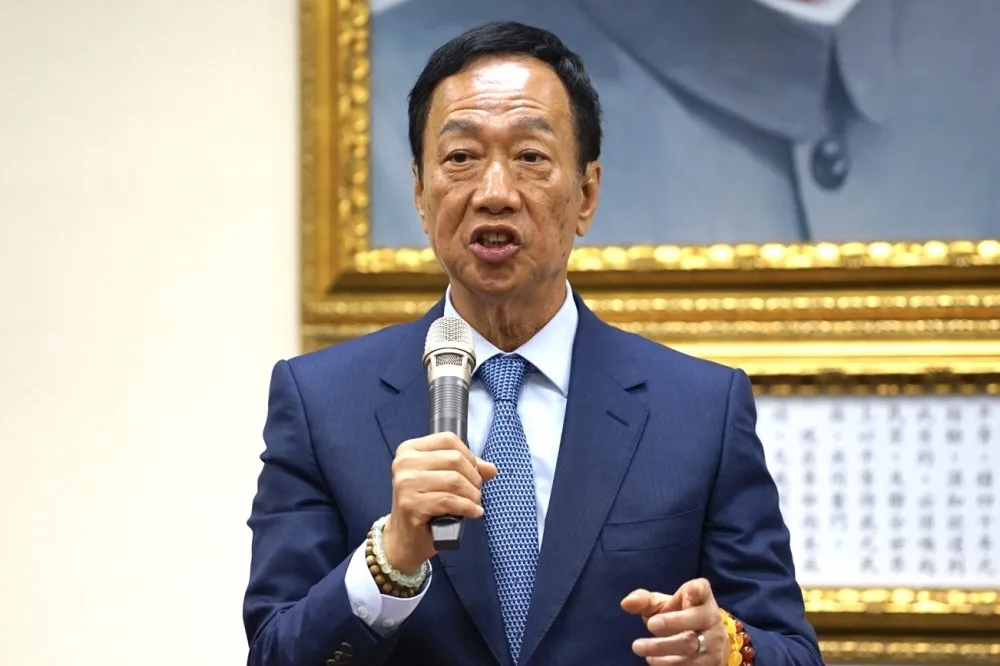 外媒點名劉揚偉接班郭台銘　鴻海：有具體訊息將依規辦理