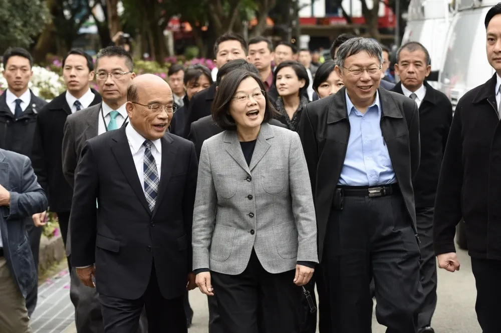 國際經緯：為選總統鋪路　柯文哲鎖定攻擊蔡英文