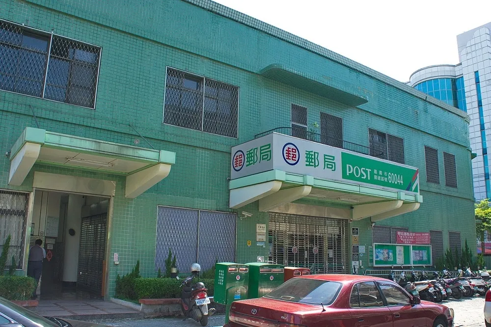 【揚言罷工】不滿撤換董、總座　郵政工會500人下午3點半赴政院抗議