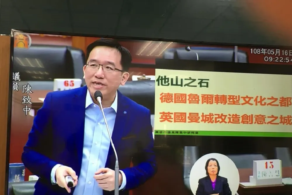 陳致中質詢「不考倒市長」　 韓國瑜：像降龍十八掌、拳拳到位