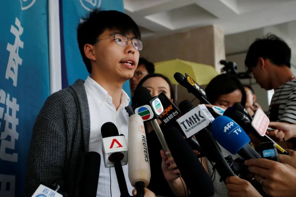 【行為嚴重、干擾司法】黃之鋒佔中案上訴遭駁回　立即入監服刑2個月