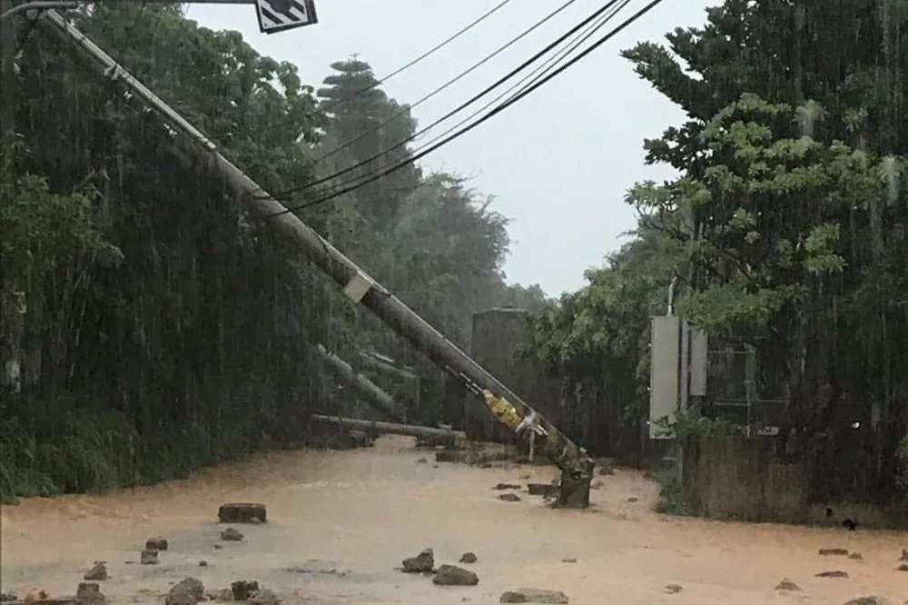 【2000戶停電】暴雨襲新竹　新豐鄉災情最慘