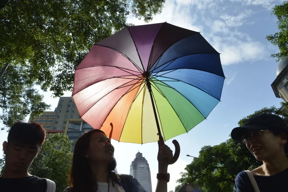 【台灣難波萬！】同婚合法化享譽國際　法方讚：亞洲人權先鋒