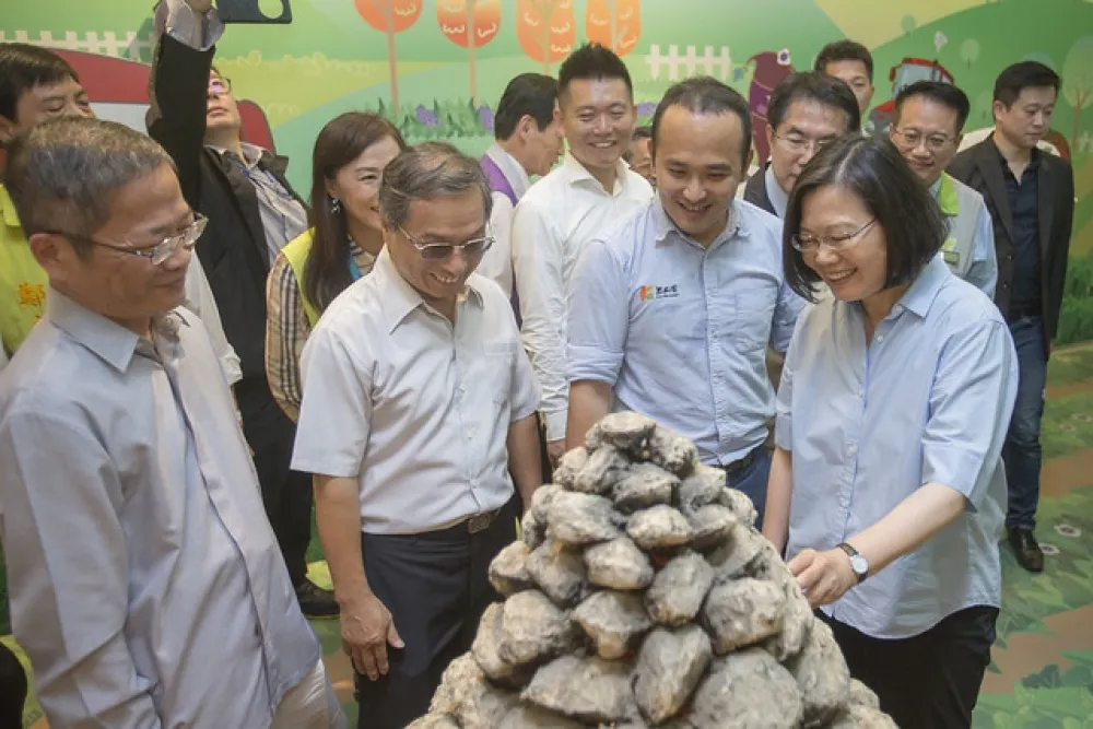 南市黨部主委轟蔡英文飢不擇食　郭信良批：難道是賴清德選情告急？