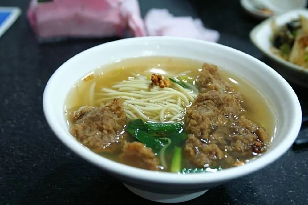 重慶書街早年的高檔美食　小麻皮排骨麵