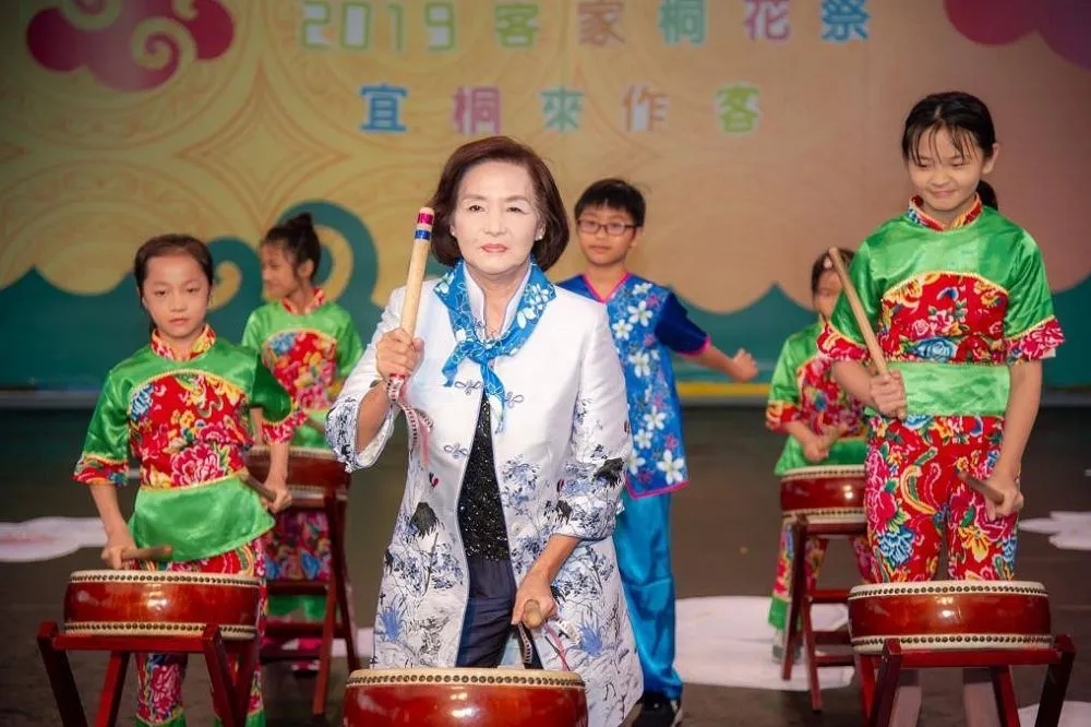 被問九二共識傻住！　林姿妙吐11字：拚經濟交朋友，雙方要和諧