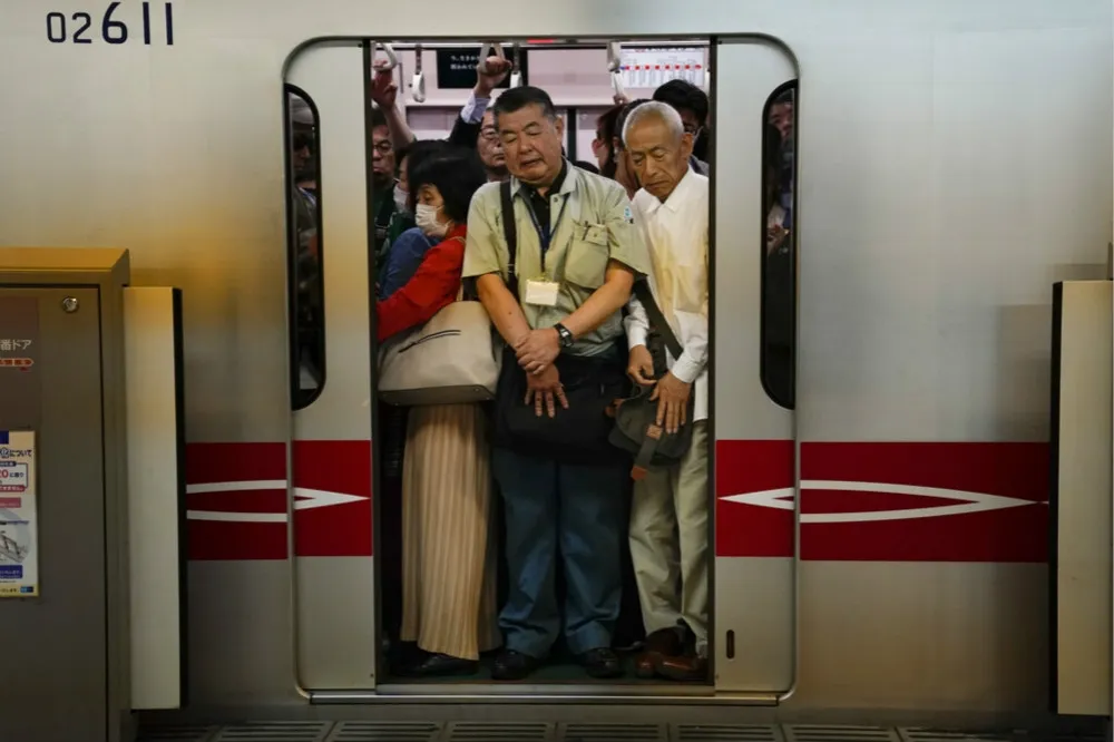 北海道熱浪飆破39℃　高溫讓鐵軌變形數十輛列車被迫停駛