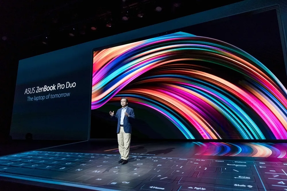【COMPUTEX 2019】設計創作者超需要！華碩推出「雙螢幕」筆電： ZenBook Pro Duo、ZenBook Duo　