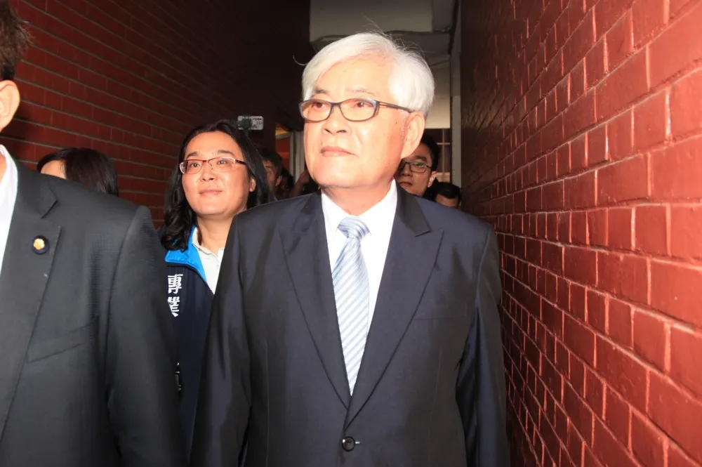 李進勇人事案遭批　蘇貞昌：郭董應該像投資一樣，多看點資料