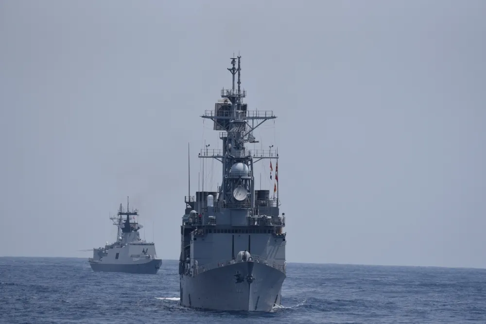 漢光演習慶功宴爆撿屍醜聞　鳳陽艦長「酒後失序」遭火速拔官