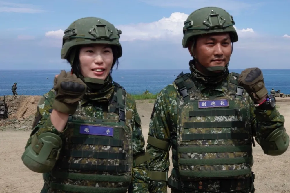 【亮點看這裡】最新30公厘機砲戰鬥車首上陣　女砲兵勇猛殲敵