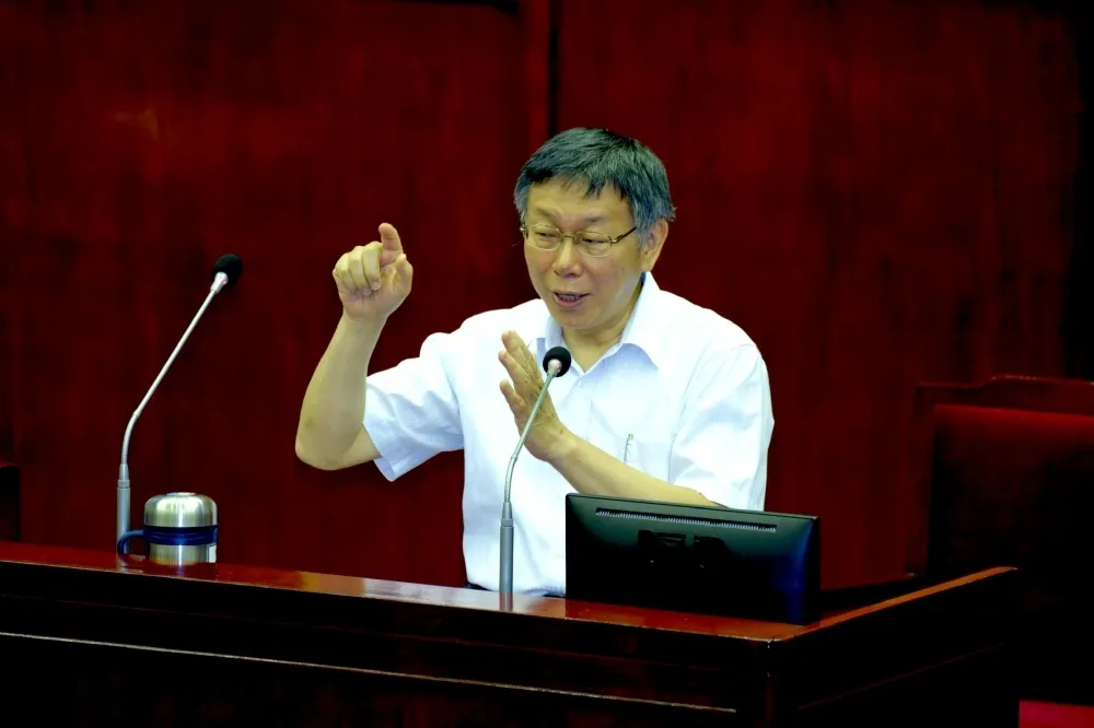  【美麗島民調】柯文哲完勝藍綠　藍議員：吳子嘉趁亂替柯助選