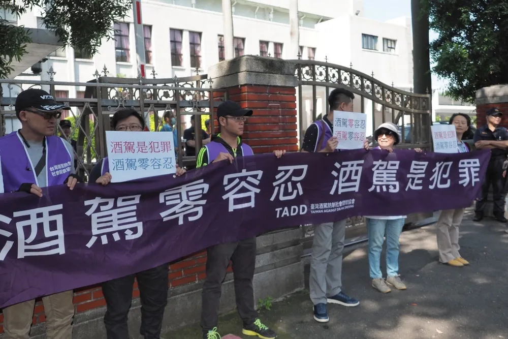 【酒駕三讀打假球？】在野黨、民團皆不滿　曾銘宗批：變相鼓勵再犯