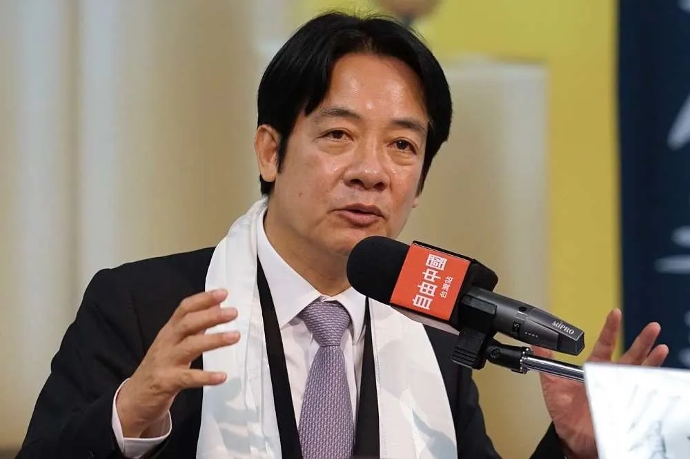 【手機民調操控說】蔡英文批賴不負責任　賴反擊：已開始對我人身攻擊