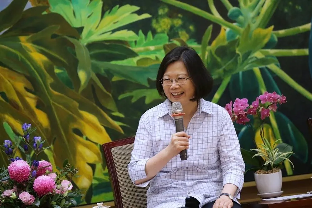 【解嚴30周年】有人歸功小蔣　小英不以為然：黨外運動推動了台灣的民主化