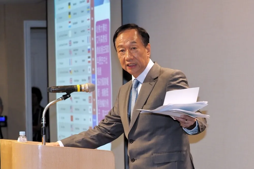 【氣到飆血壓】郭台銘轟《中時》：最大假韓粉、全台黑郭總司令部