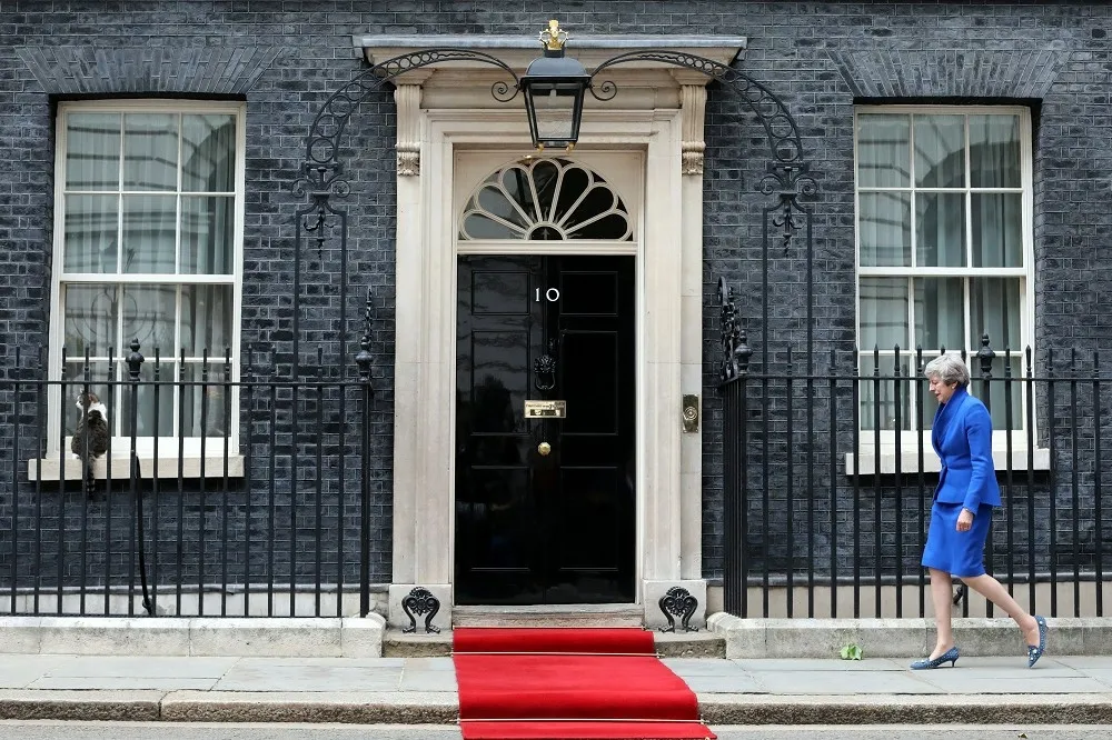 梅伊正式辭職　保守黨11人角逐英國新首相