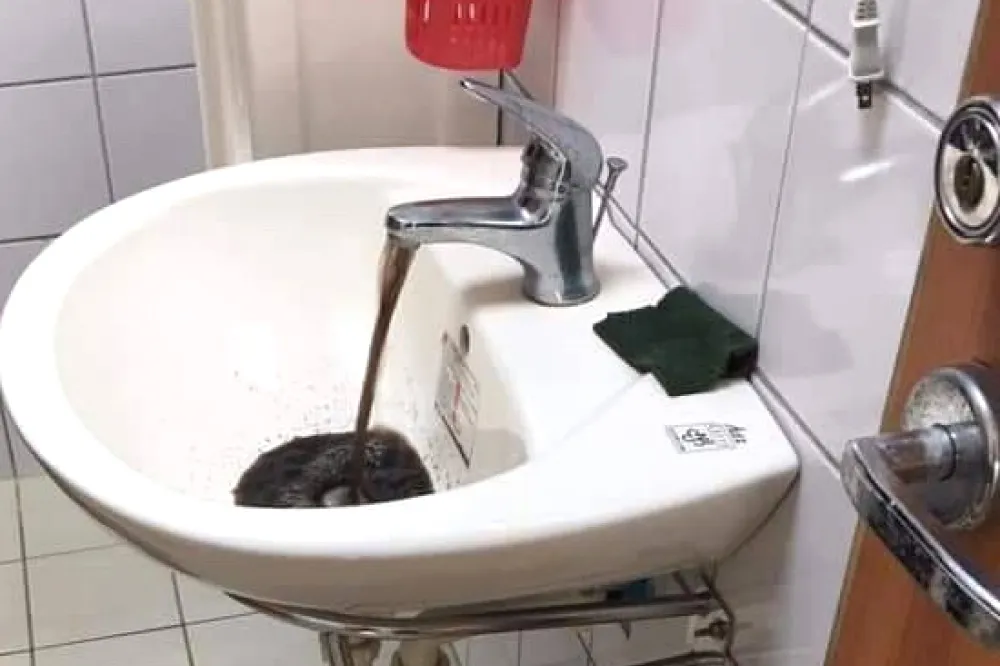 【不只濁黃水還有黑水】六都榮家水質糟　退輔會緊急開會應處