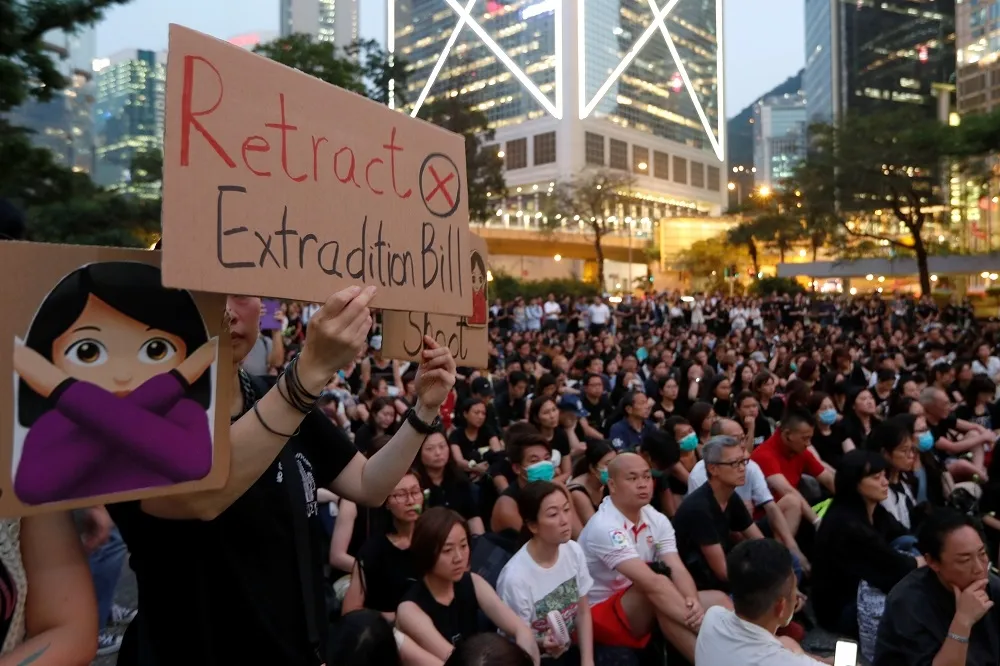 美參眾議員提《香港人權與民主法》挺港自治　中國怒轟「粗暴干涉內政」