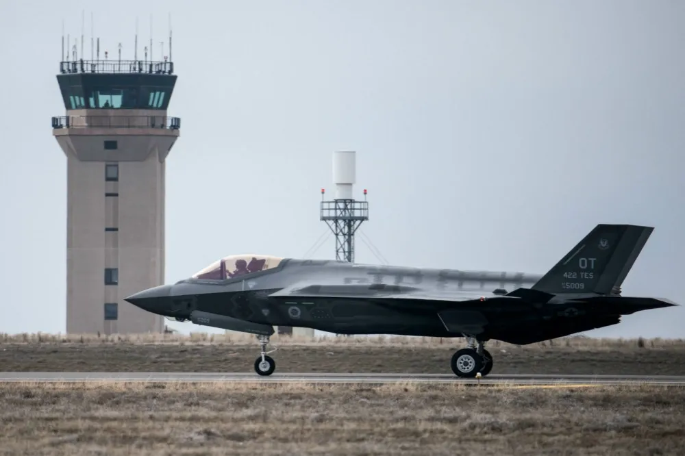 雖加入德法研發計畫　西班牙海空軍仍對F-35戰機抱持「高度興趣」