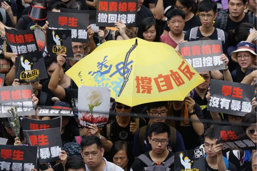 【自己人也不看好】香港建制派大老籲特首向市民道歉　稱一年內無法再提案審議《逃犯條例》