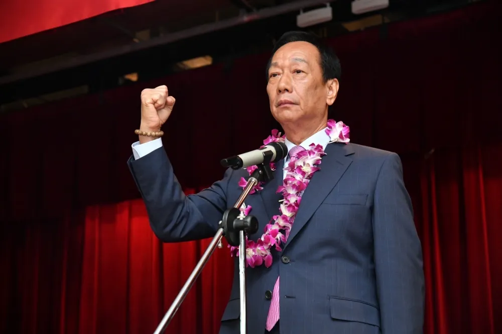 【劉揚偉接鴻海董座】股價未到200元　郭台銘：我做完總統再回來做