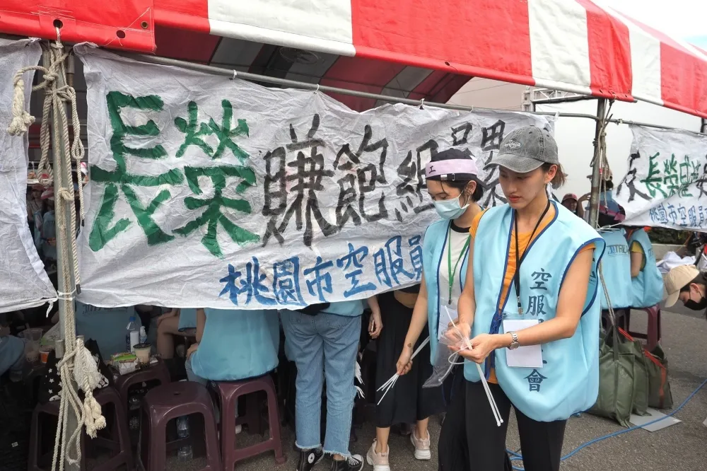 【罷工爆內鬨】內勤怒告「霸道」空服　長榮強硬：絕不縱容非法