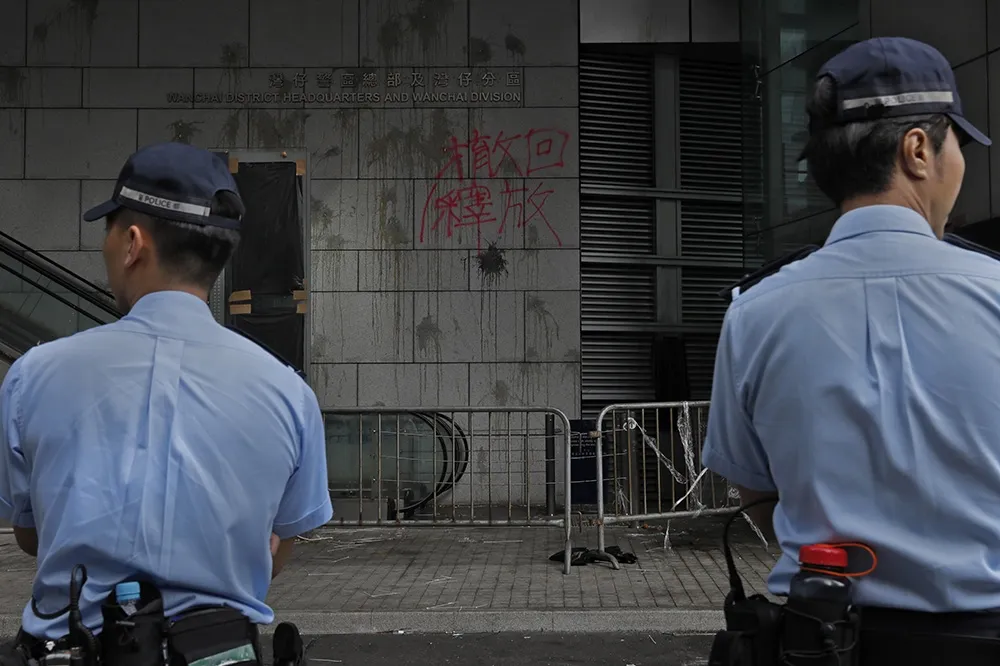 【香港反送中】律政司長出面道歉　民陣不領情26日再發動示威