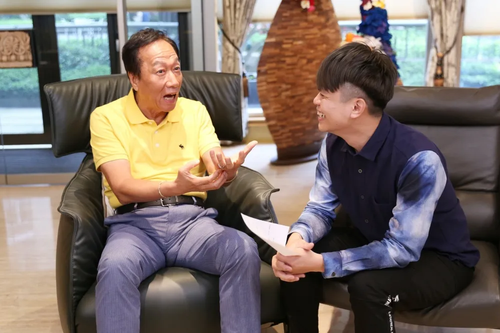 【有片】蔡阿嘎勇扮酸民提問　郭台銘：王金平心裡有怒才退初選