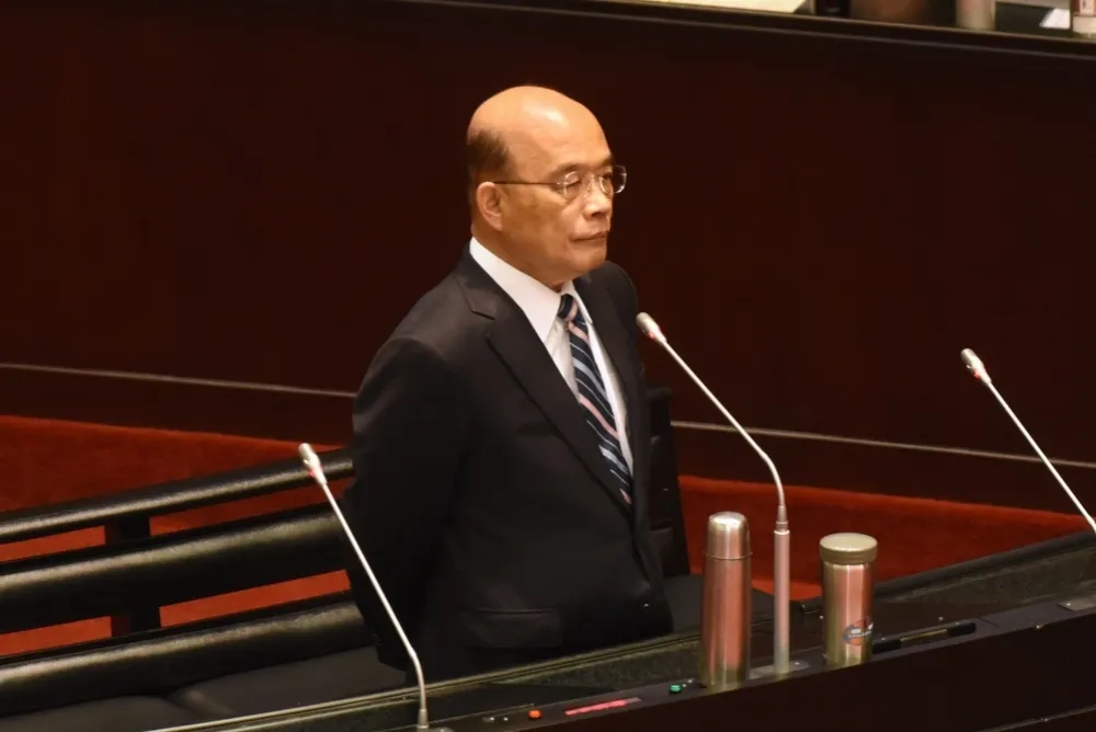 蘇揆「告別式丟筆」稱習俗　葉毓蘭：被抹黑不好受但別硬拗