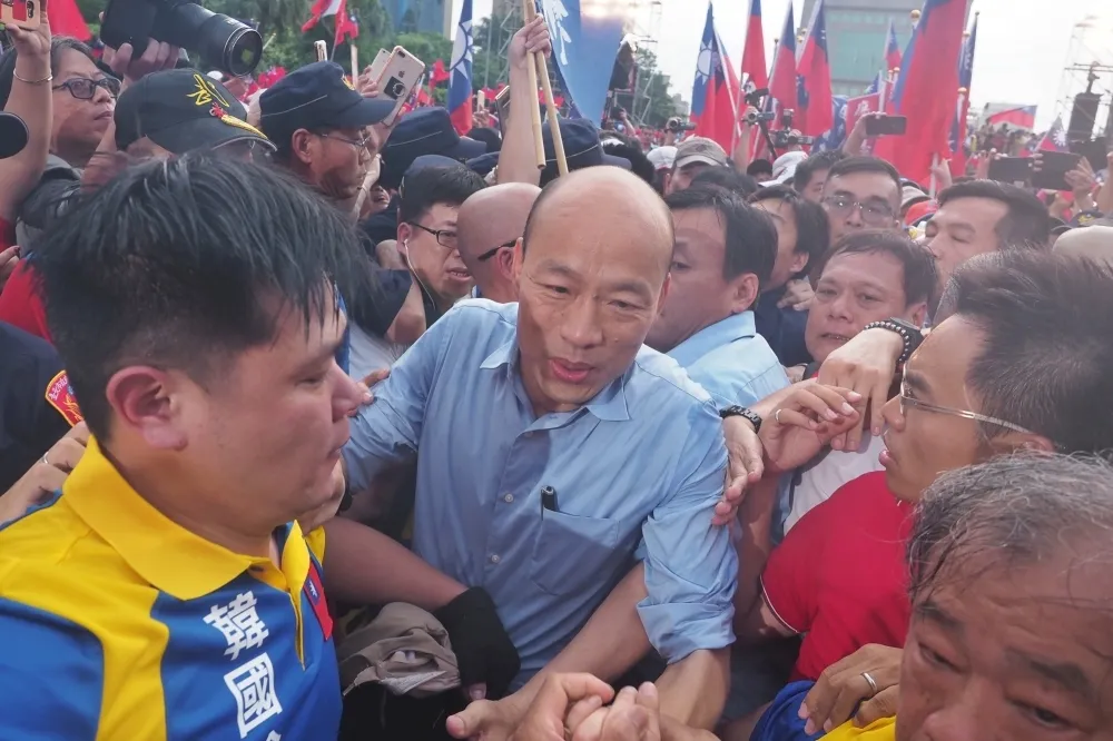 【藍總統初選】黨內民調民進黨參一腳　要綠營基層本周「唯一支持韓國瑜」