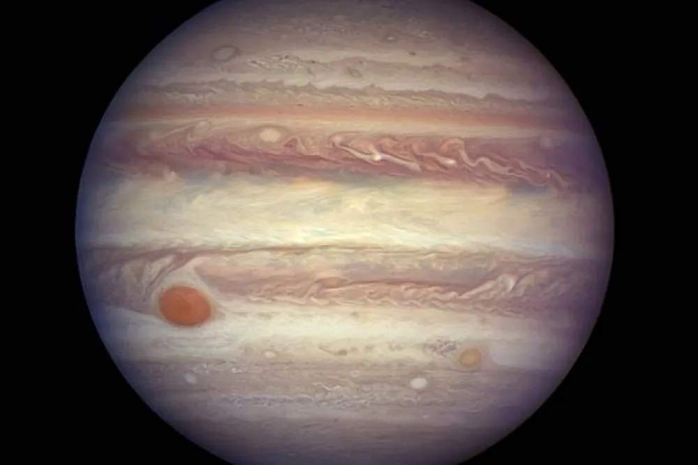 NASA衛星照片　揭開木星大紅斑神秘面紗