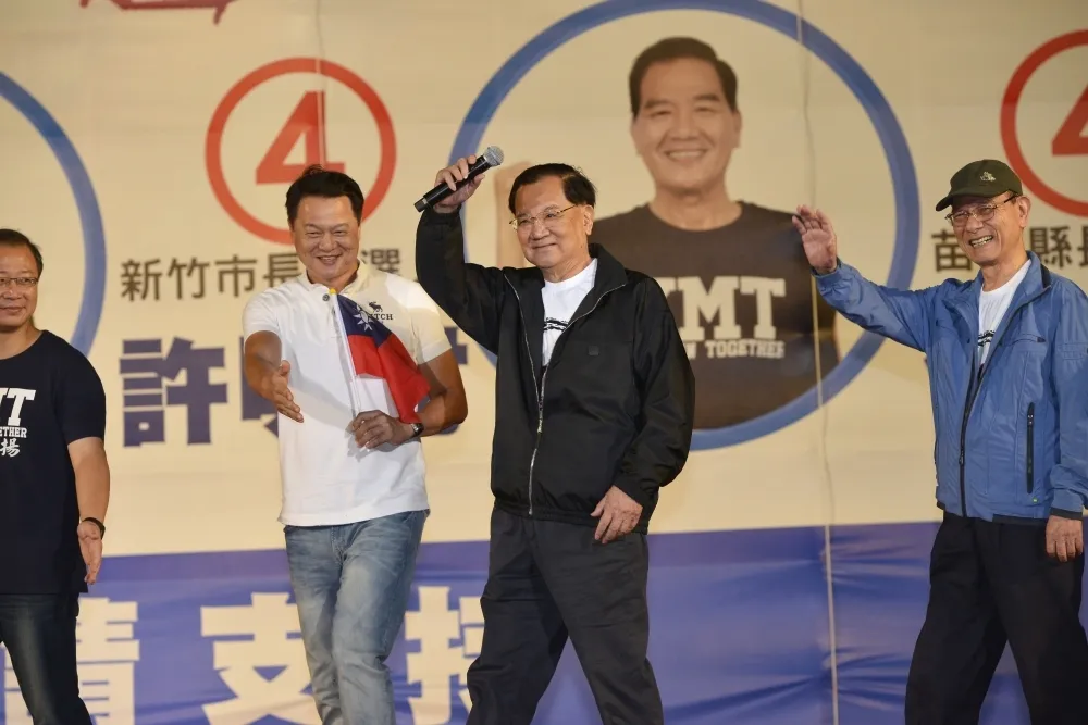 樂見國民黨總統初選人才濟濟　連戰表達全力支持韓國瑜