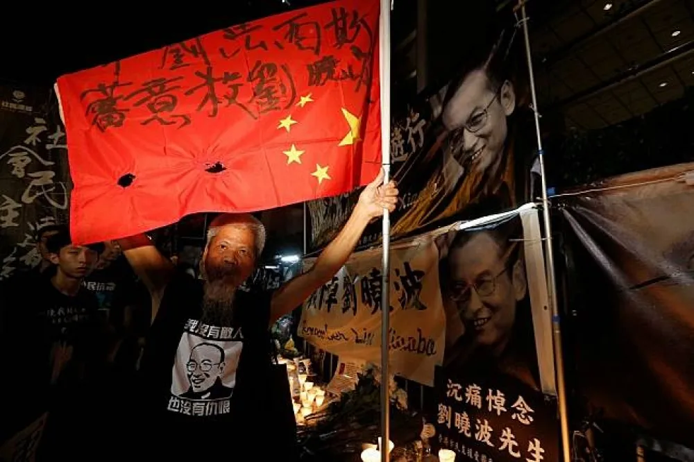 被虐殺與被背叛的劉曉波