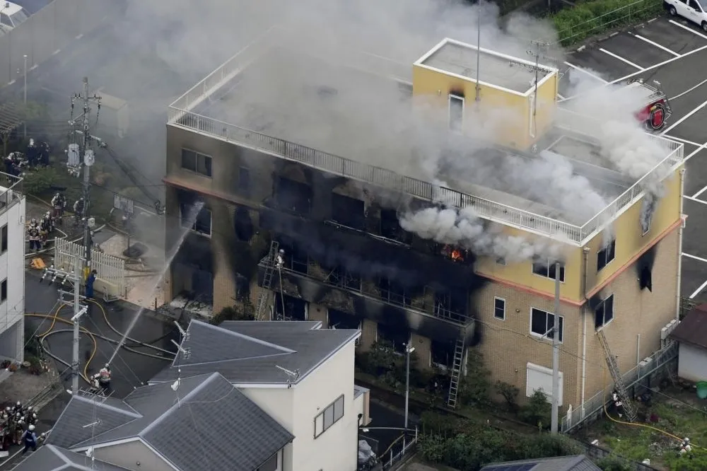 日本知名「京都動畫」工作室驚傳縱火爆炸　已知24死35傷