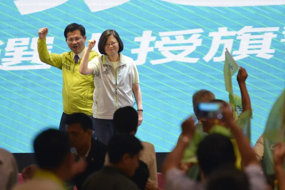 【決戰2020】小英中市競總架構底定　林佳龍接主委、蔡其昌任總幹事