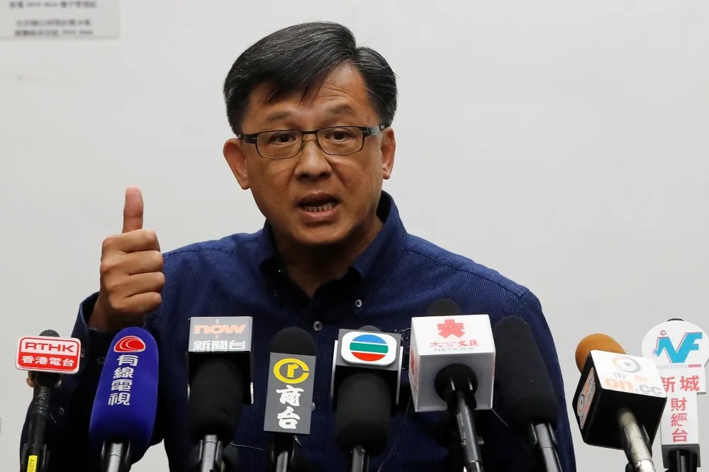 【香港反送中染血】建制派議員何君堯捲入風波　祖墳遭毀反嗆民主派朱凱迪包庇「暴徒」