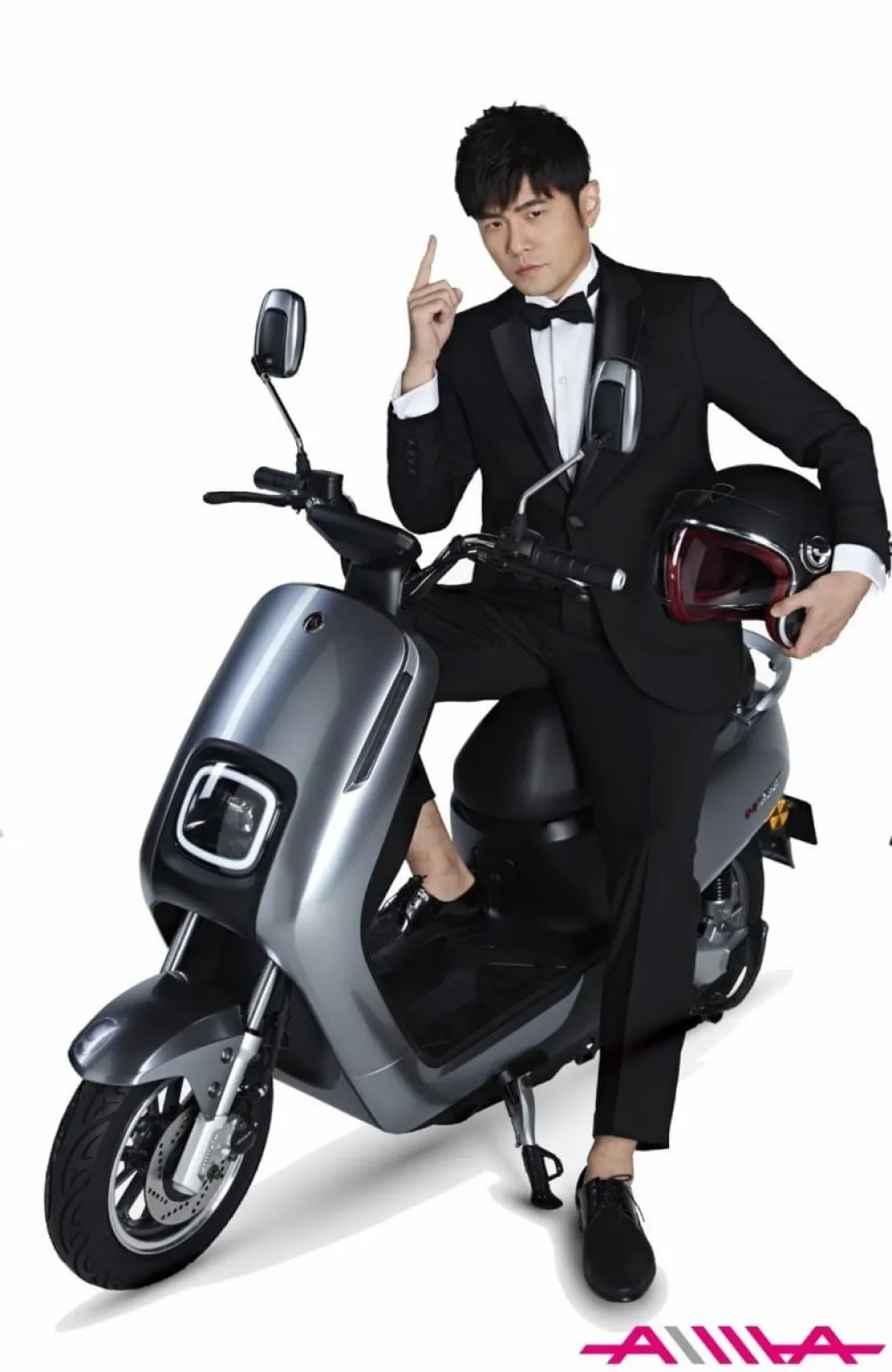 OKGO 打造電動機車生態圈  車聯網數據分析一目瞭然