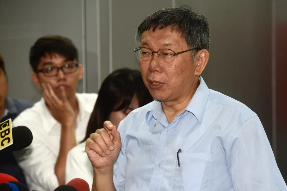 【堅不道歉】柯：我講話就是這樣子，高不高興隨便你　