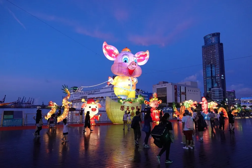 基隆化身城市博物館！「雨都漫步」舉辦「我祭得你」中元祭主題展覽