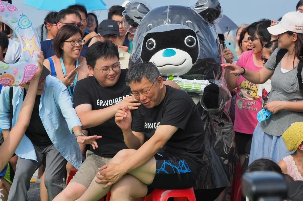 【獨家】劉奕霆、柯昱安辭去柯市府發言人　前駐荷代表周台竹接任