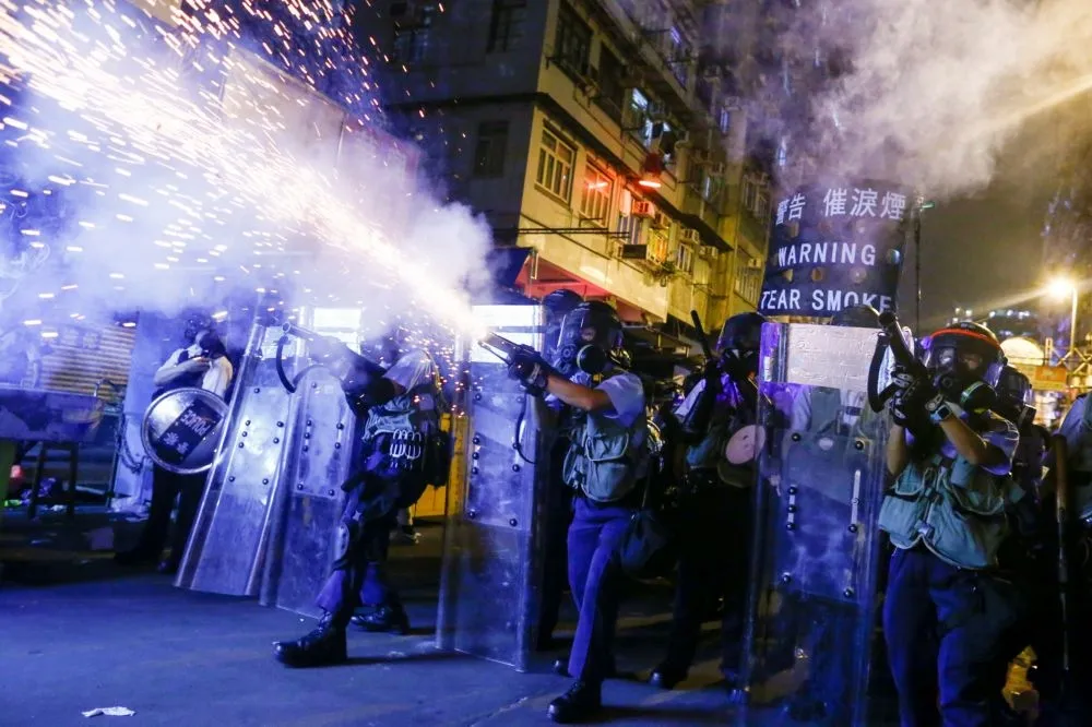 【香港反送中】《環時》社評聲援遭綑綁毆打員工　香港記協：他沒戴記者證
