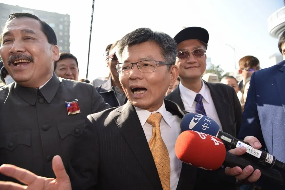 自行先退黨轟國民黨變一言堂　楊秋興拿柯文哲的話再批韓品德