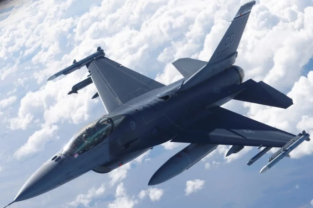 【不怕激怒中國】川普批准售台66架F-16V戰機　2500億軍售案提交國會