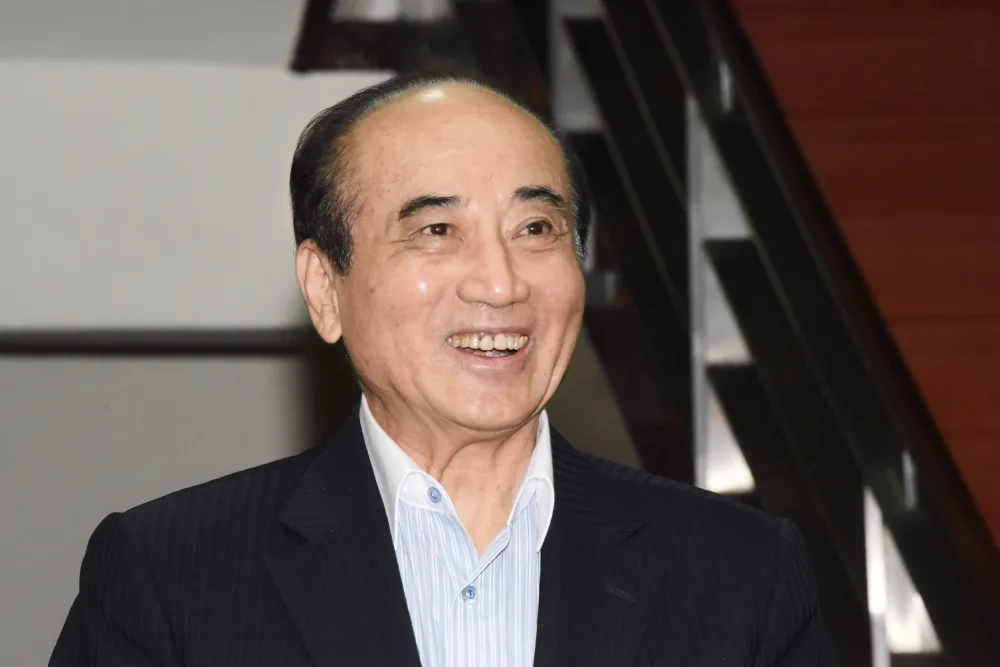 關公面前談郭柯王合作　王金平：應該有這個機會