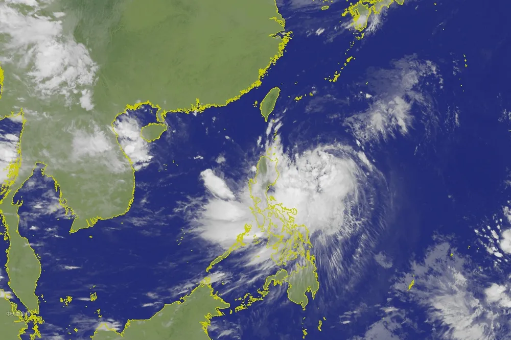 【清晨5:30海警】颱風「白鹿」擴大再南修　東、南部慎防豪雨