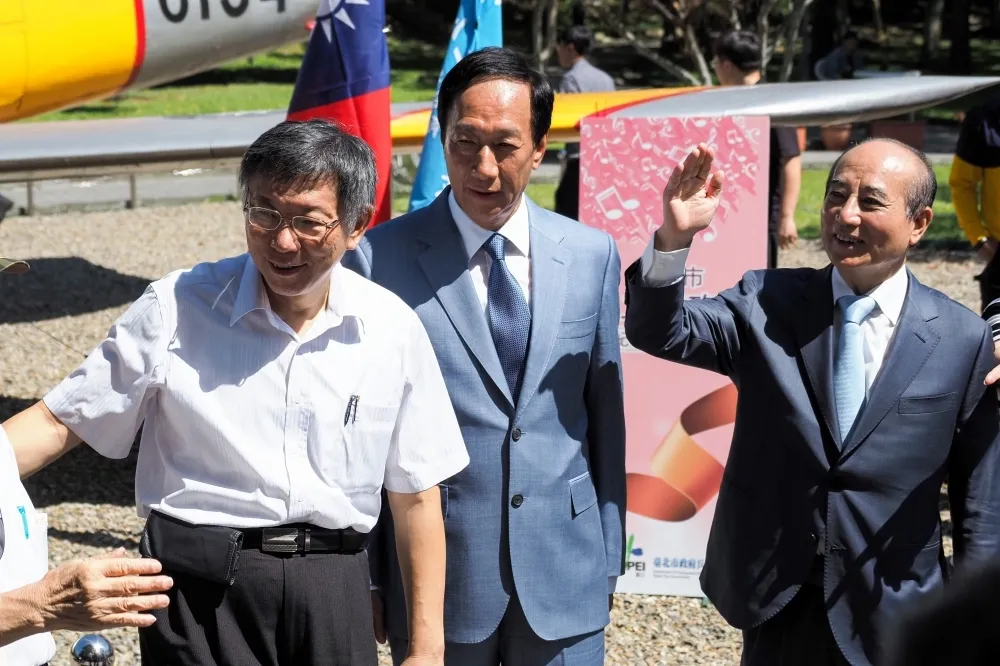 【內幕】不傻等藍營「換瑜」　郭台銘9月以無黨籍連署參選
