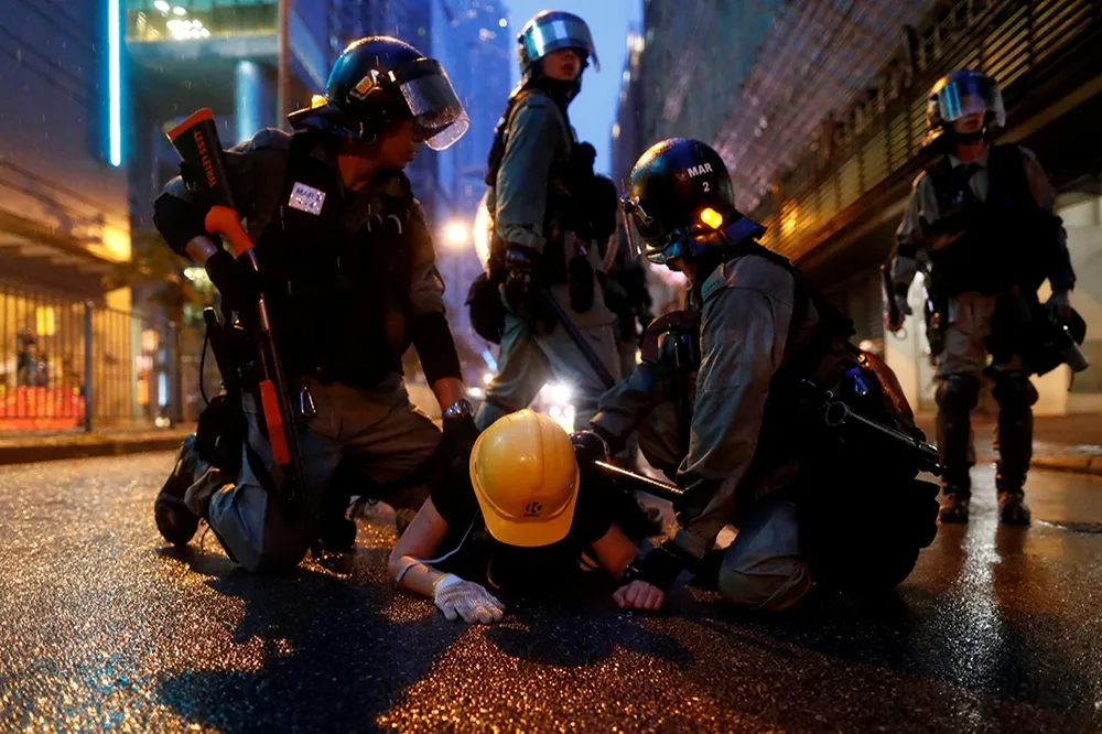 【香港反送中】外傳抓捕示威者「至沒人為止」　林鄭不置可否僅稱以法治解決