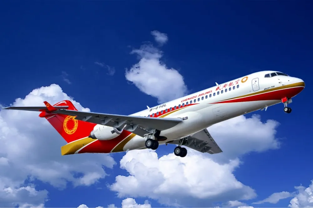 平均單價3800萬美元　中國三大航空採購105架自製ARJ-21客機